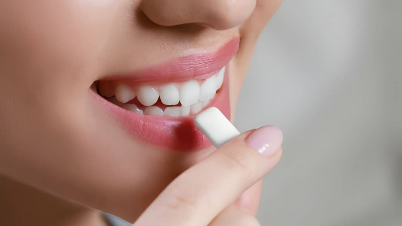 Kẹo cao su trắng răng đem lại hiệu quả chậm và hạn chế