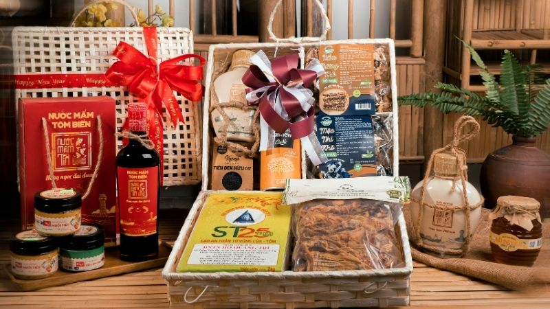 Giỏ quà tết đặc sản vùng miền Giỏ quà tết đặc sản vùng miền