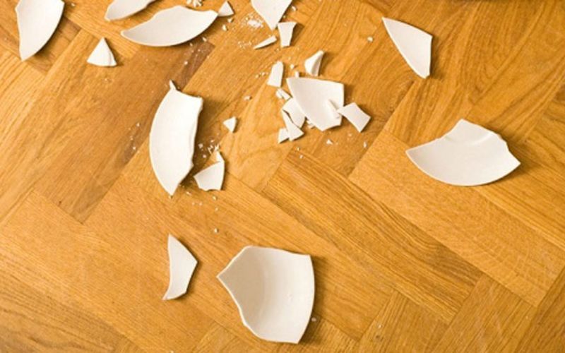 Đổ vỡ đầu năm được xem là dấu hiệu của chia cắt, kém may mắn