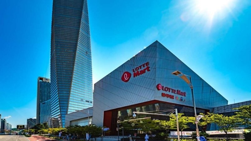 Pepero là dòng bánh que phủ chocolate nổi tiếng của tập đoàn Lotte