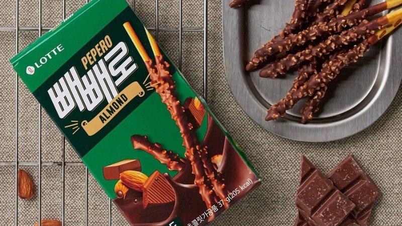 Bánh que Pepero Hạnh nhân