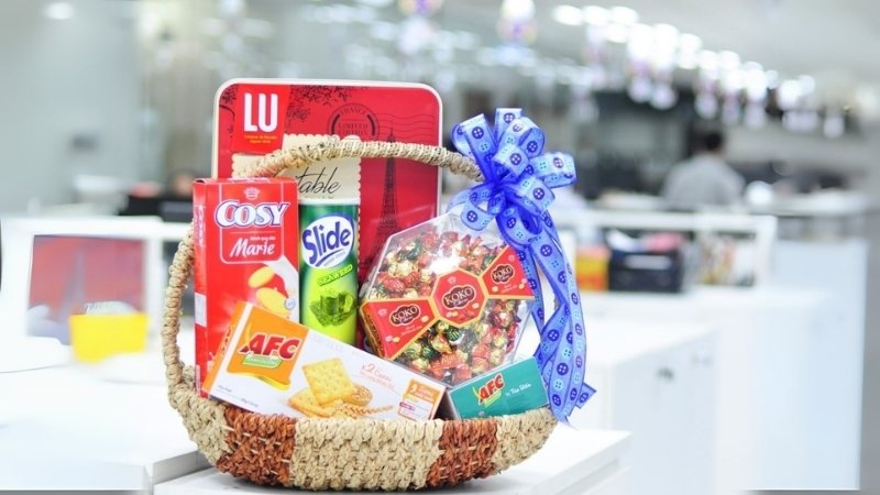 Giỏ quà Tết để biếu tặng đối tác, đồng nghiệp hoặc họ hàng