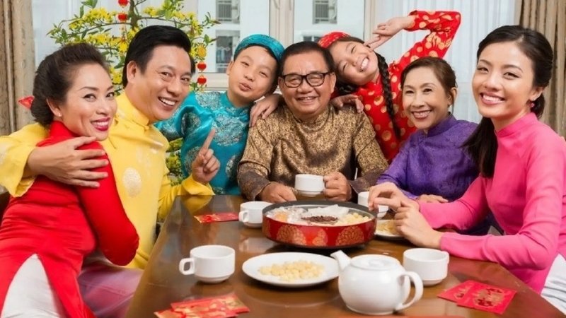 Mùng 2 là dịp con gái đã lấy chồng quay về nhà bố mẹ