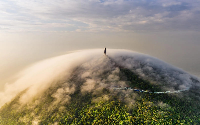 Thời điểm lý tưởng để leo núi Bà Đen?