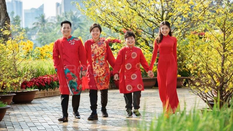 Chọn hướng xuất hành mùng 1 Tết 2026 theo mệnh Chọn hướng xuất hành mùng 1 Tết 2026 theo mệnh