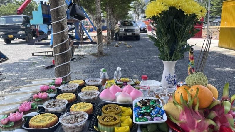 Không bắt buộc cúng khai trương mặn, quan trọng là lòng thành và sự chỉn chu