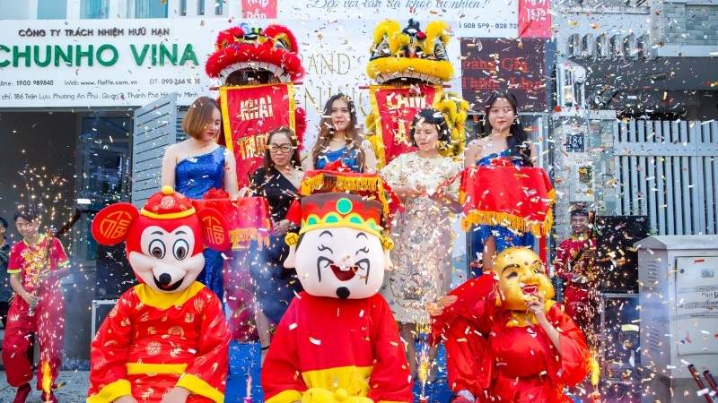 Khai xuân tại cơ quan mùng 6 Tết