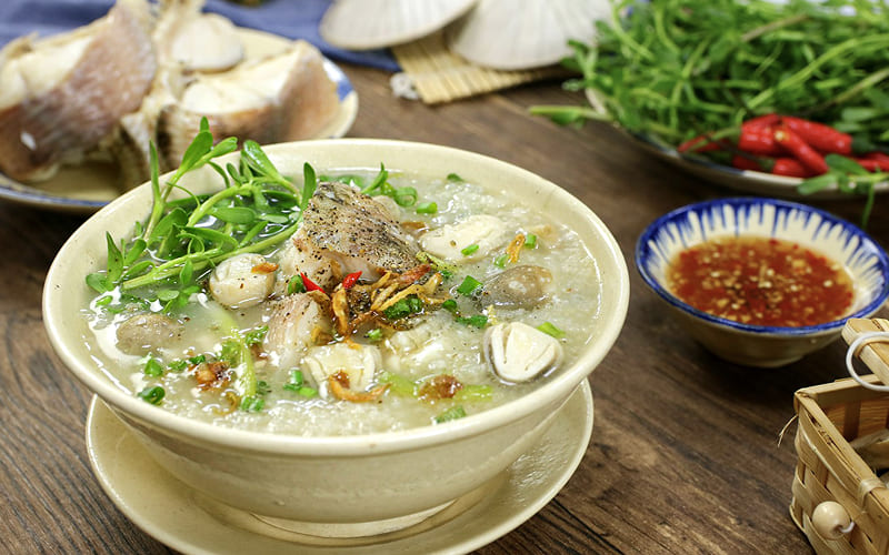 Cách trình bày bát cháo chuẩn vị