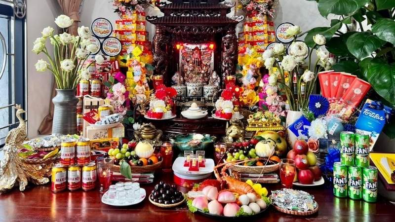 Cúng vía Thần Tài