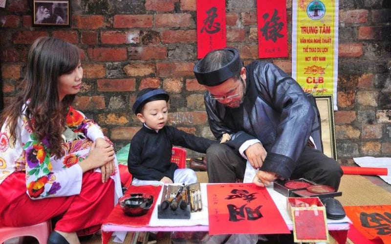 Khai bút nên hoàn thành trọn vẹn, tránh dở dang.