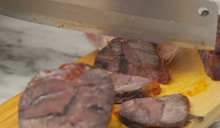 Cách làm bò kho mật mía đậm vị Tết xứ Nghệ