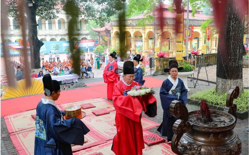 Thực hiện các việc nên làm vào mùng 5 Tết giúp thu hút may mắn và tài lộc cho cả năm