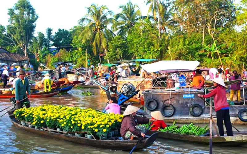 Miền Nam nắng ấm, thuận lợi du xuân ngoài trời