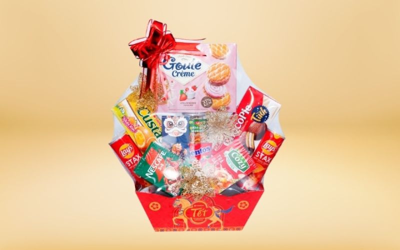 Lựa chọn thực phẩm, đồ uống và quà Tết đảm bảo an toàn, tiện lợi