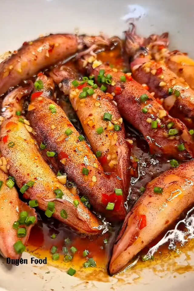 Cách làm mực rim nước mắm đậm đà, vét sạch nồi cơm