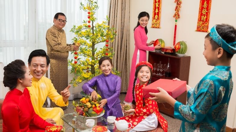 Bài thơ chúc Tết cho bé ngắn gọn dễ thuộc