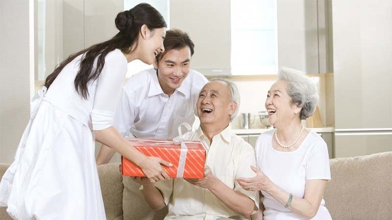 Chọn trang phục gọn gàng và lịch sự