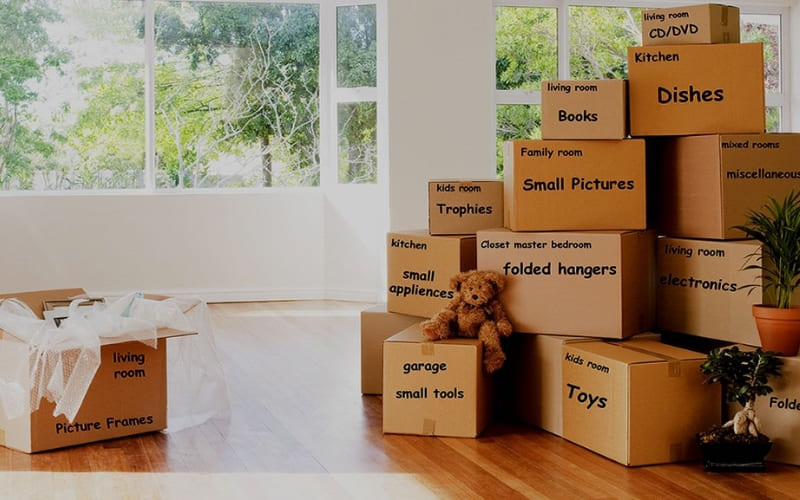 Nghi thức xông nhà giúp kích hoạt sinh khí ngôi nhà.