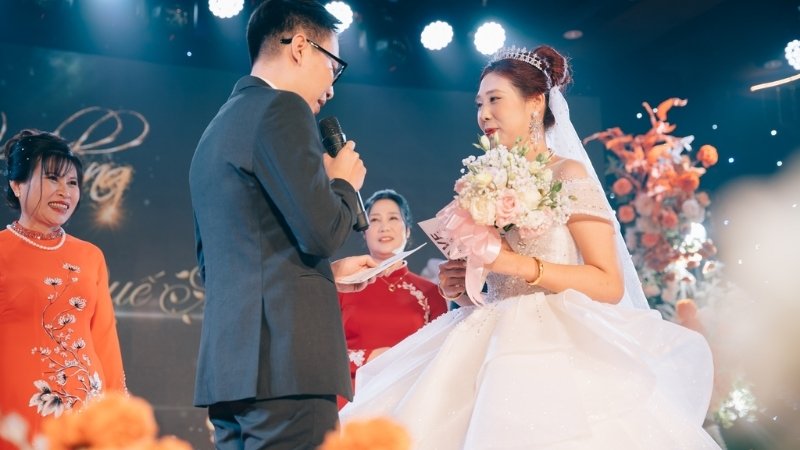 Nên tránh tháng 7 âm lịch và tháng 3 âm lịch để tránh xui xẻo, chia ly