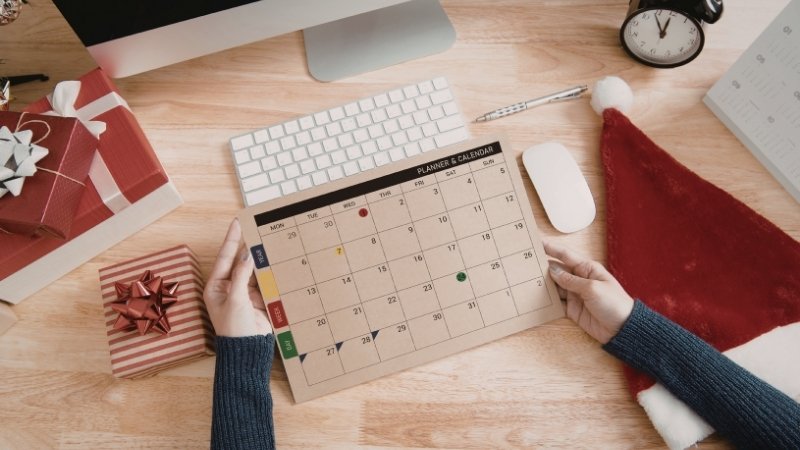 Cân đối lịch làm việc và giữ sức khỏe tốt là yếu tố then chốt để có một ngày cưới rạng rỡ