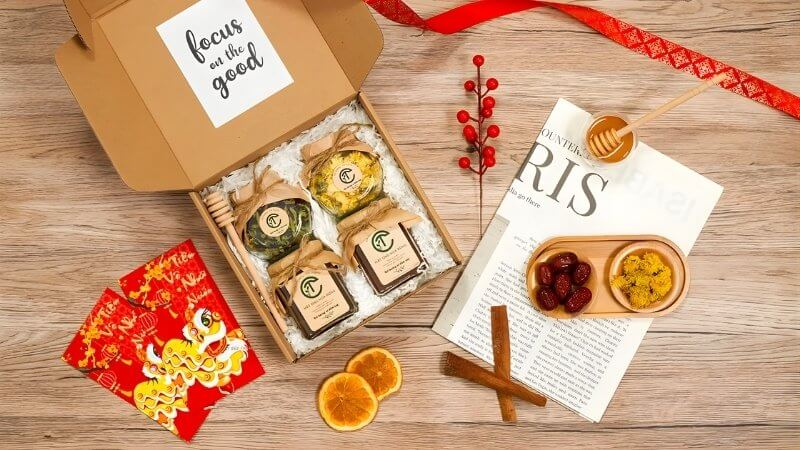Hộp bánh kẹo / mứt Tết cao cấp
