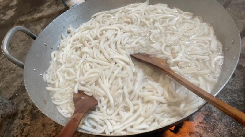 Sên mứt lửa to hay nhỏ?