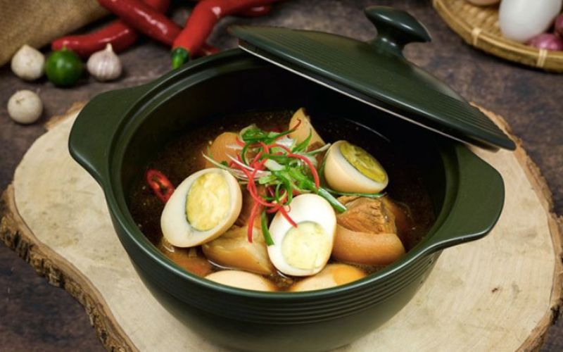 Thịt kho tàu trong thời tiết nóng ẩm chỉ nên để ngoài tối đa 6 tiếng Thịt kho tàu trong thời tiết nóng ẩm chỉ nên để ngoài tối đa 6 tiếng