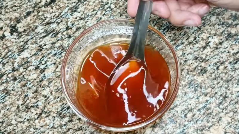 Pha nước sốt trộn gỏi