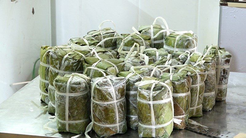 Bảo quản trong ngăn đá có thể giữ được 10 - 20 ngày Bảo quản trong ngăn đá có thể giữ được 10 - 20 ngày