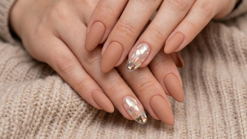Mẫu nail thủy tinh số 5