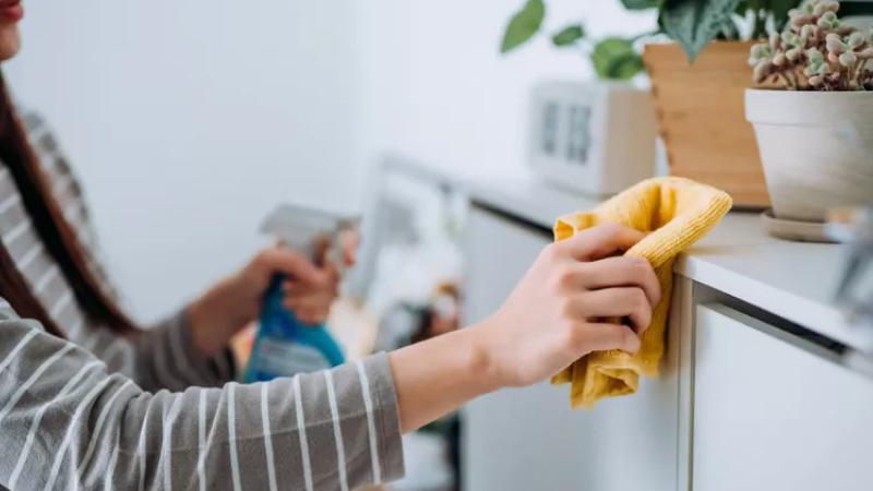 Dọn dẹp sau tiệc