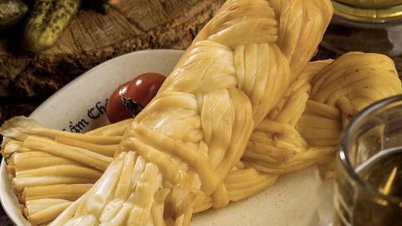 Phô mai dây hun khói