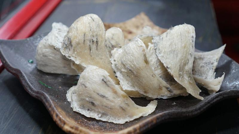 Tổ yến sào nguyên chất Tổ yến sào nguyên chất