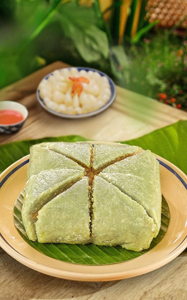 Chó mèo ăn bánh chưng được không? Nguy hiểm gì & cách xử lý đúng