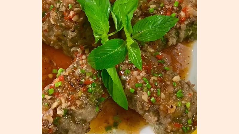 Thưởng thức cà phổi nhồi thịt