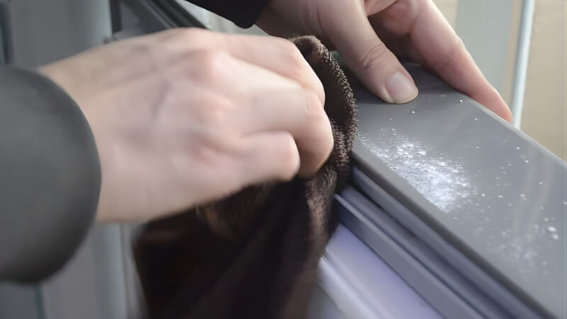 Tác hại của gioăng cao su tủ lạnh bị mốc Tác hại của gioăng cao su tủ lạnh bị mốc