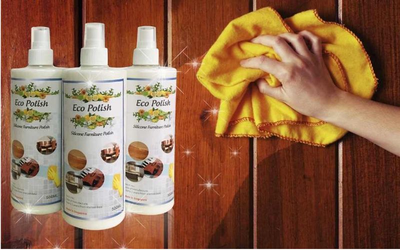 Dung dịch chuyên dụng giúp làm sạch sâu và tạo độ bóng đồng đều