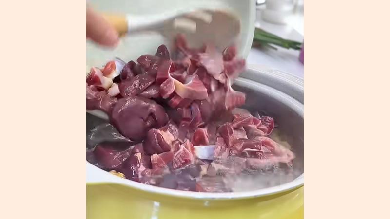 Chần sơ nguyên liệu Chần sơ nguyên liệu