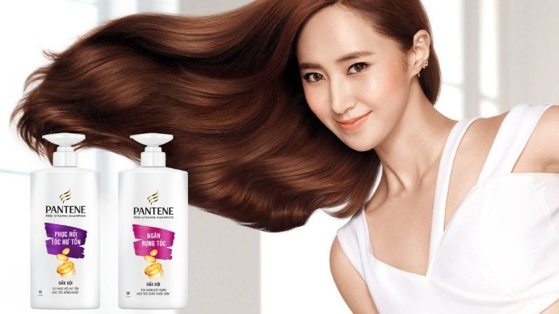 Kinh nghiệm gội đầu đúng cách để tóc không bị bết