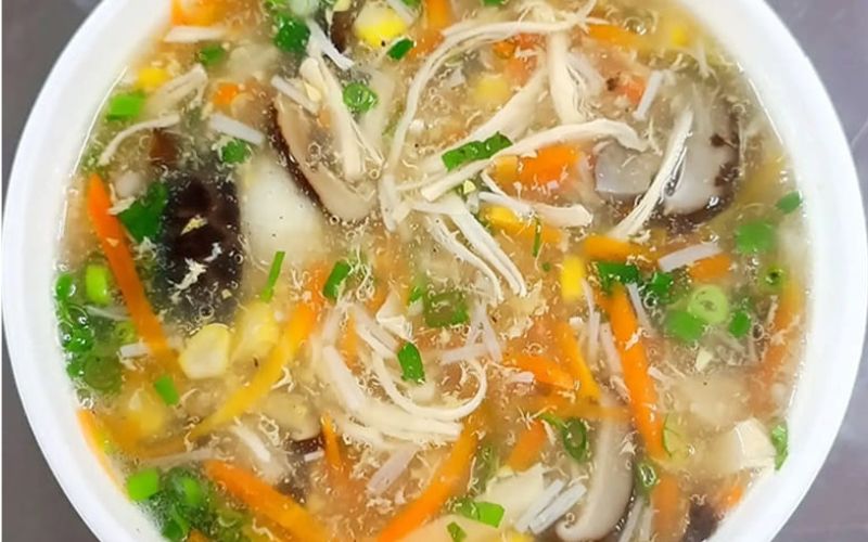 Món gà nước thanh nhẹ, dễ ăn sau Tết