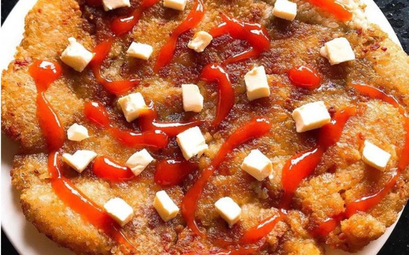Pizza bánh chưng biến tấu mới lạ, trẻ nhỏ dễ ăn