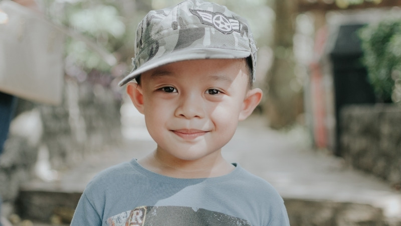 Tên bé trai mang ý nghĩa bình an và may mắn