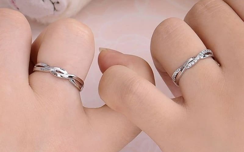 Nguồn gốc lời đồn “tặng bạc thì bạc tình”