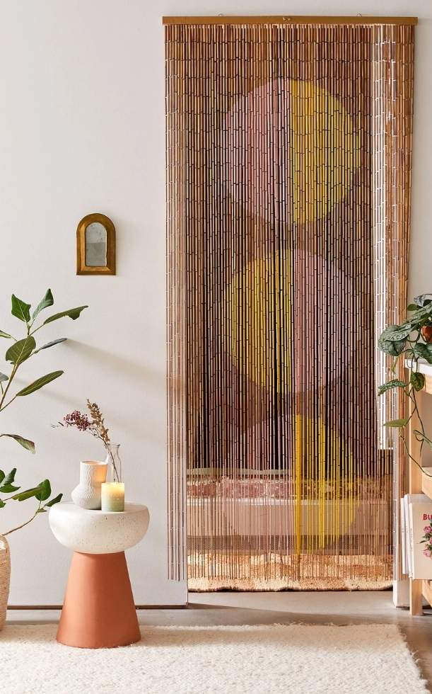  Cách vệ sinh rèm cửa hạt gỗ đúng cách, không làm hư rèm