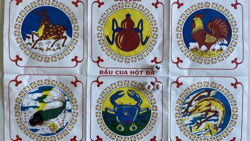 Bạn chọn một tụ và đặt cược liên tục Bạn chọn một tụ và đặt cược liên tục