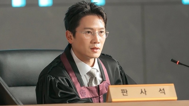 Hình ảnh phim Thẩm Phán Trùng Sinh