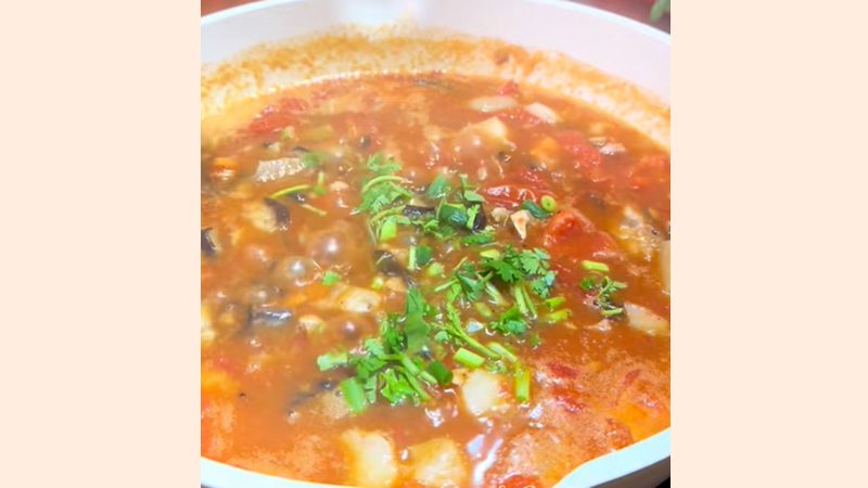 Thành phẩm món giò xào sốt cà chua Thành phẩm món giò xào sốt cà chua