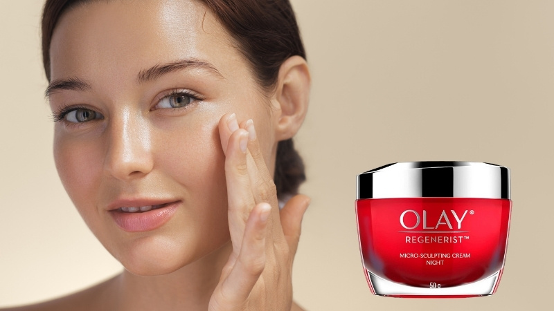 Kem dưỡng Olay Regenerist ban đêm cấp ẩm, da căng mướt và sáng khỏe