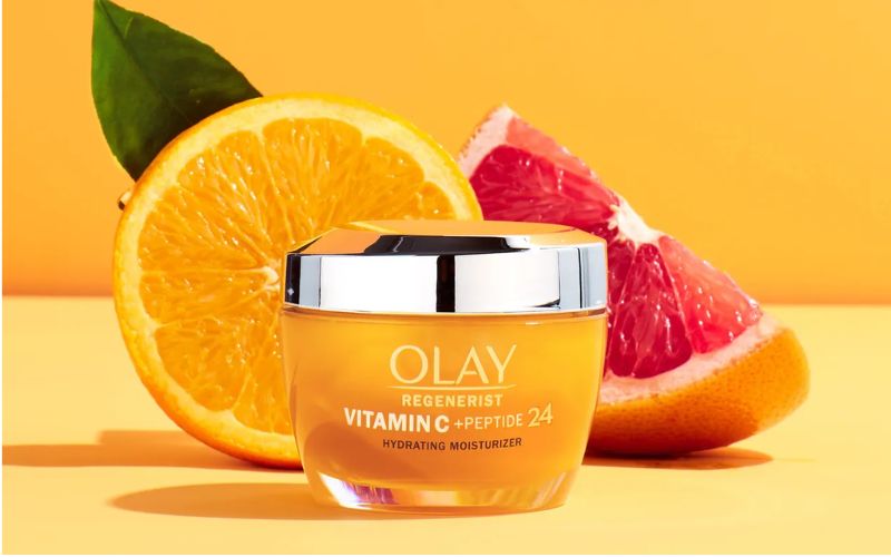 Dòng kem này giúp tăng độ sáng và mang lại làn da rạng rỡ