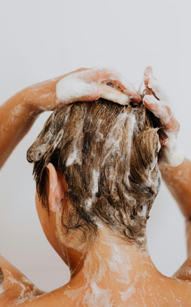 Top 12 Dầu gội trị gàu tốt nhất 2026: Sạch nấm, Hết ngứa, Không khô tóc